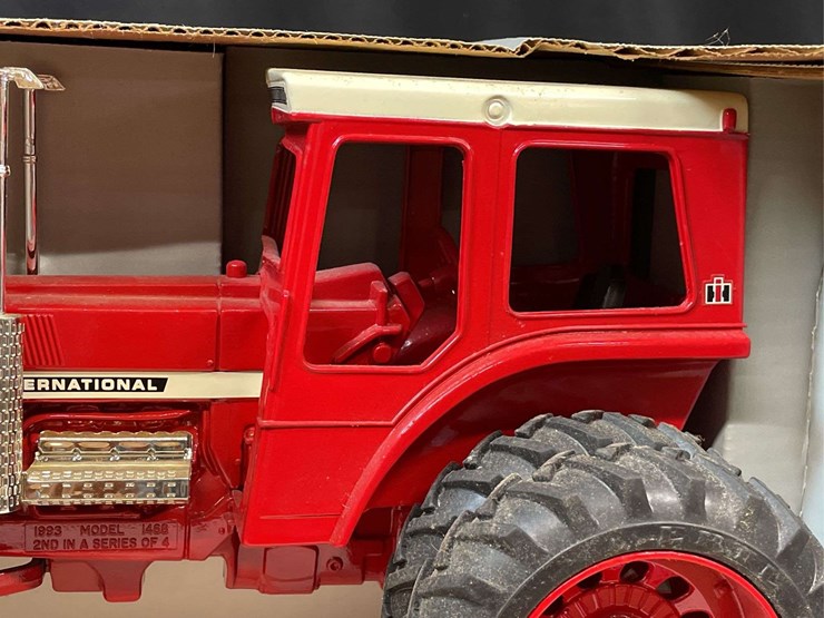 1/16-ih-1468-nib-ertl-image-13