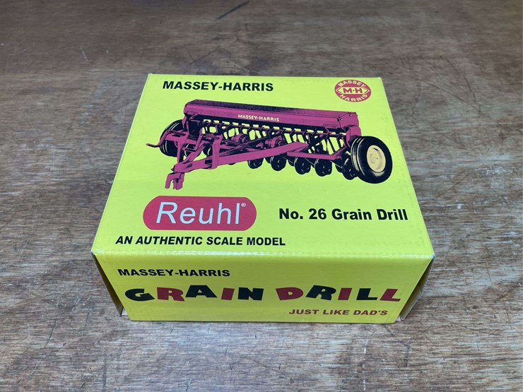 massey-ferguson-16-image-11