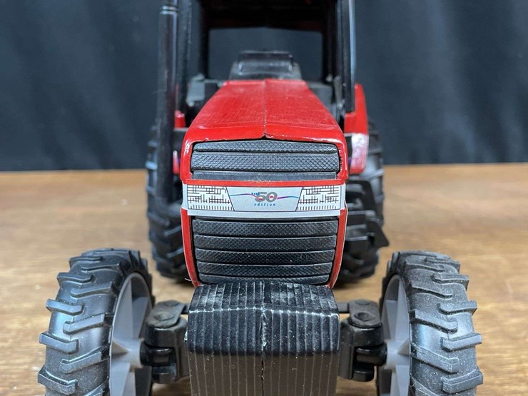 1/16-case-ih-magnum-7250-mark-50-1994-farm-show-nib-ertl-image-7