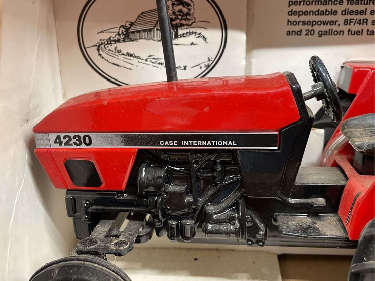 1/16-case-ih-4230-nib-sm-image-9