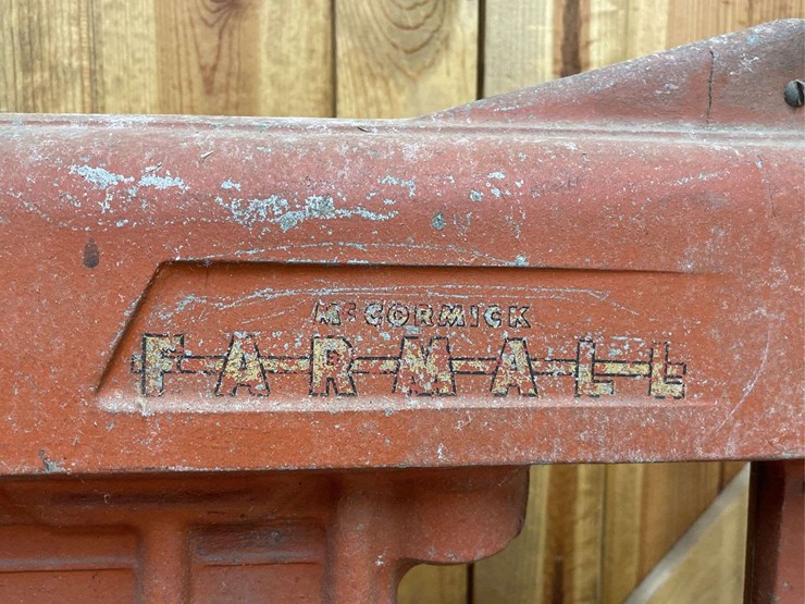 farmall-400-pedal-tractor-eska-image-13