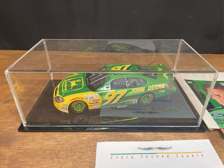 john-deere-18-image-5