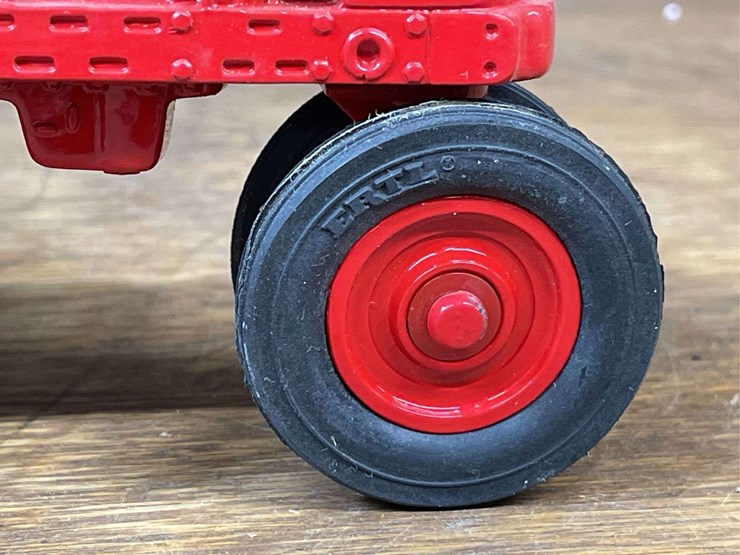 1/16-farmall-h-50th-anniversary-nib-ertl-image-17