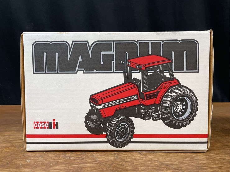 1/16-case-ih-magnum-7130-1990-strasbourg-nib-ertl-image-23
