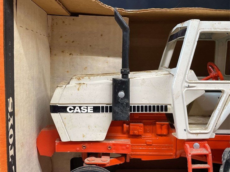 1/16-case-2590-nib-ertl-image-9