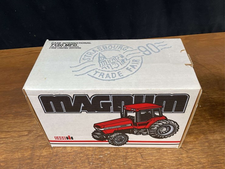 1/16-case-ih-magnum-7130-1990-strasbourg-nib-ertl-image-21
