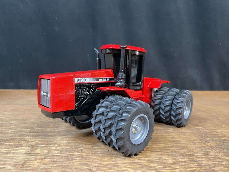 1/32-case-ih-9390-1997-collector-nib-sm-image-2