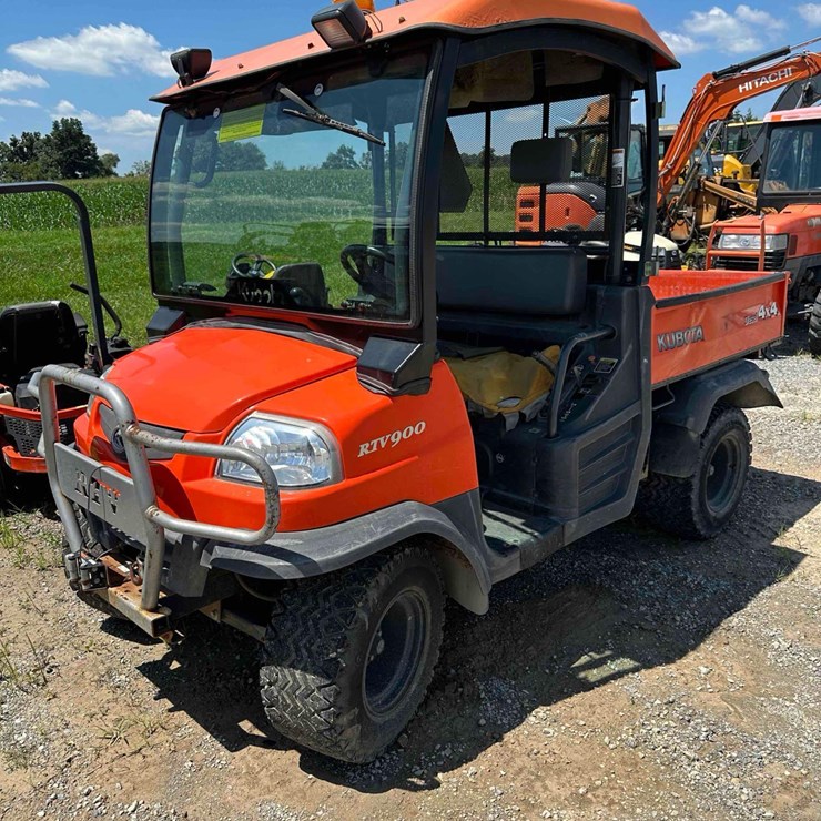 KUBOTA RTV900