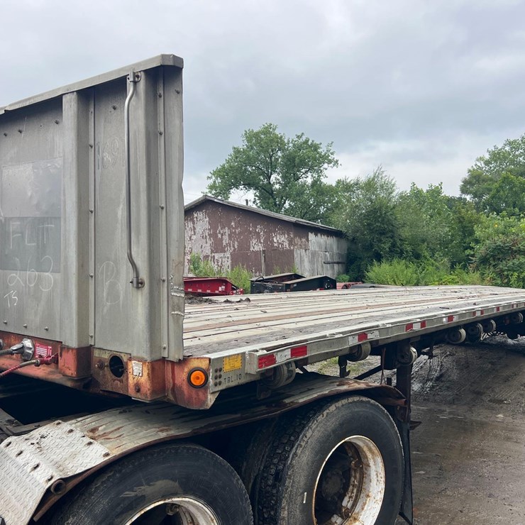 TRAILMOBILE 48' X 102"