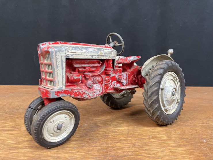 ford-4000-image-2