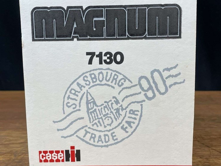 1/16-case-ih-magnum-7130-1990-strasbourg-nib-ertl-image-22