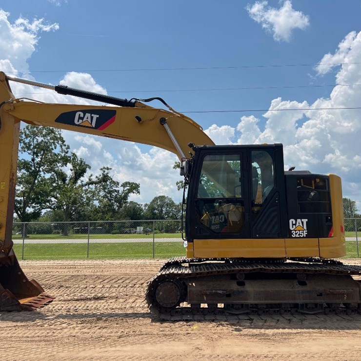 CATERPILLAR 325FL