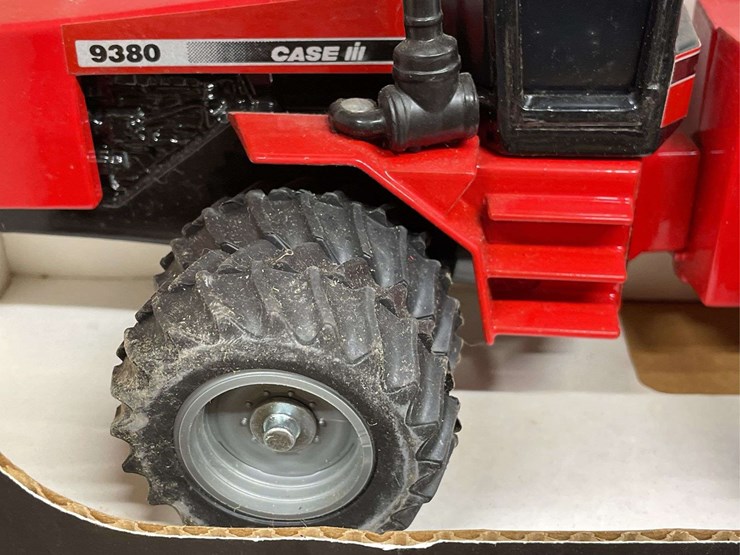 1/32-case-ih-9380-1995-fargo-nib-sm-image-10