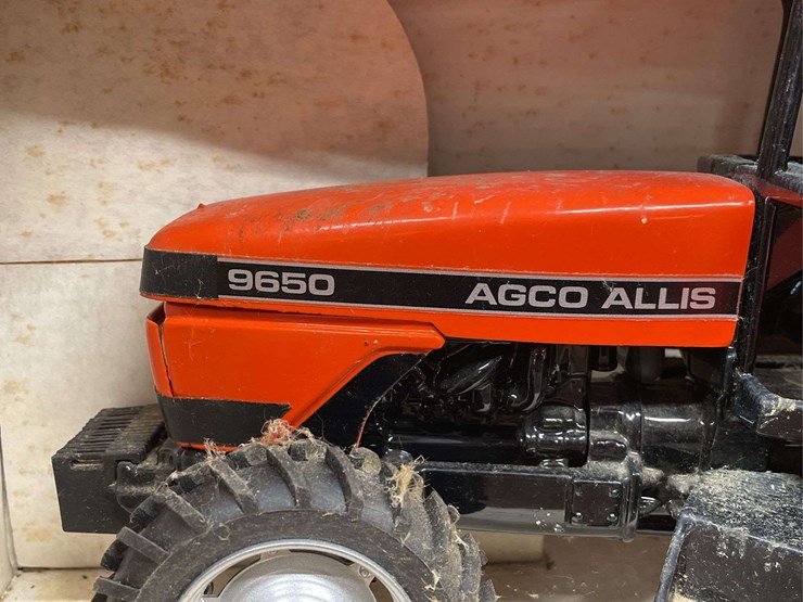1/16-agco-allis-9650-nib-sm-image-8