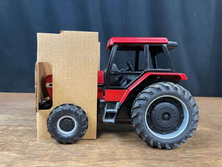 1/16-case-ih-maxxum-5130-kansas-city-nib-ertl-image-22