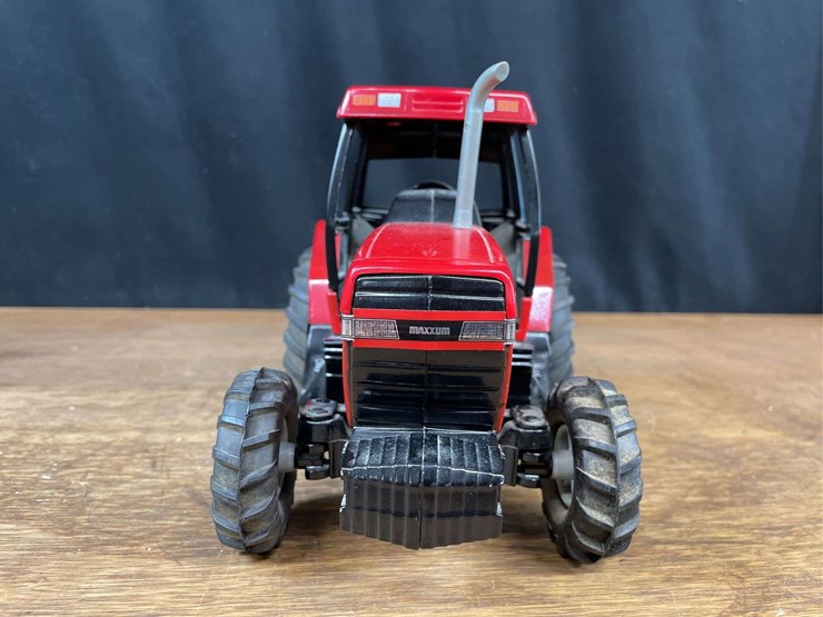 1/16-case-ih-maxxum-5130-kansas-city-nib-ertl-image-8