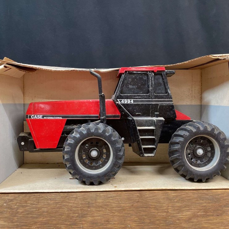 1/16 Case-IH 4994 NIB Ertl