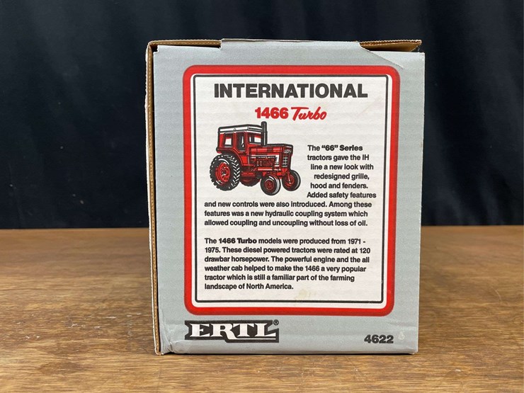 1/16-ih-1466-nib-ertl-image-5