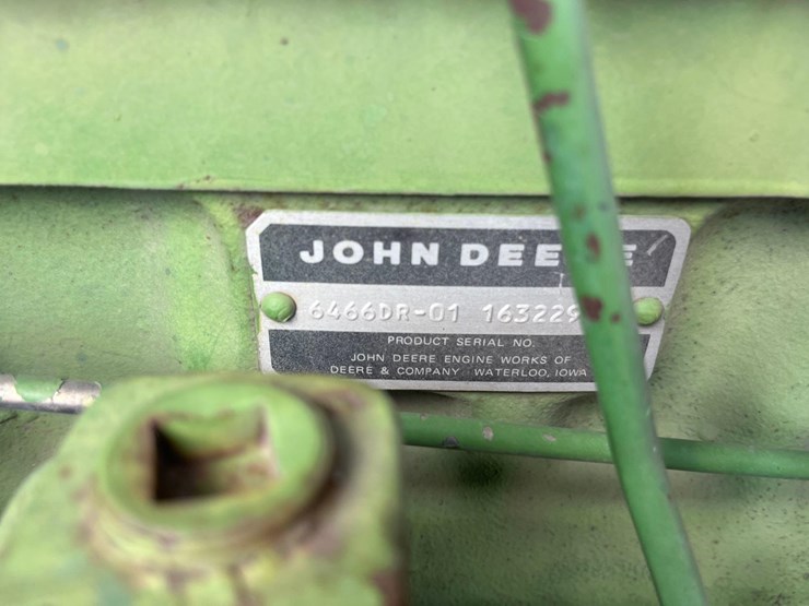 1981-john-deere-4240-image-17