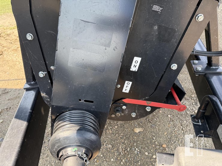 2020-kinze-1305-image-14