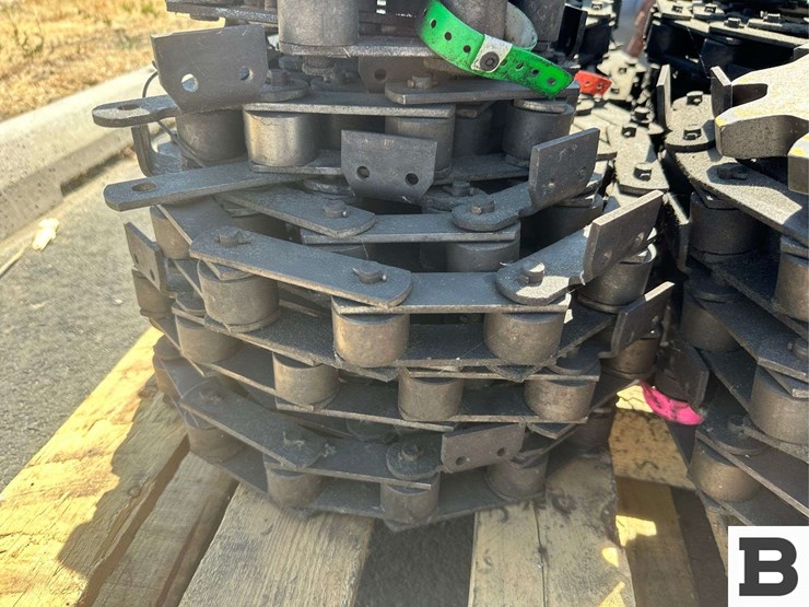 roller-chain-and-(4)-drive-sprockets-image-6