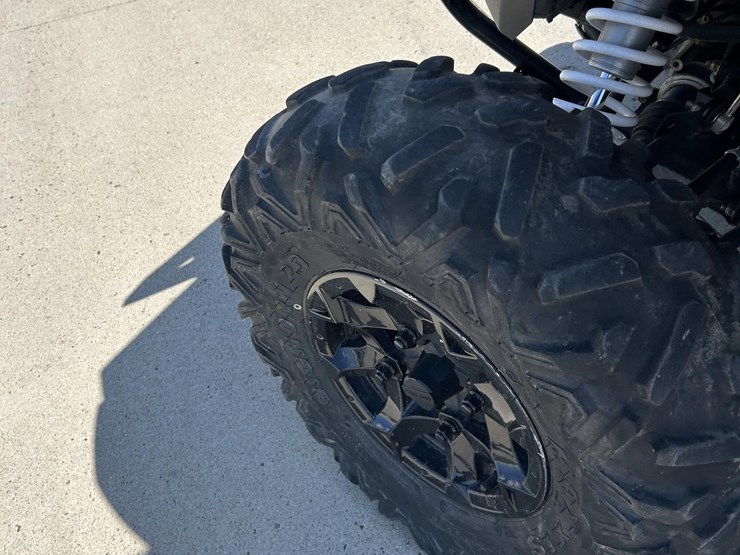 2017-can-am-maverick-x-xc-1000r-image-19