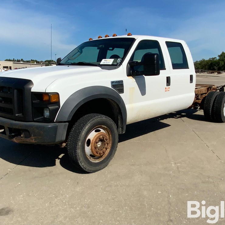 2009 FORD F450 XL