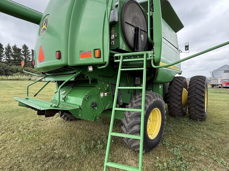 2003-john-deere-9750-image-22
