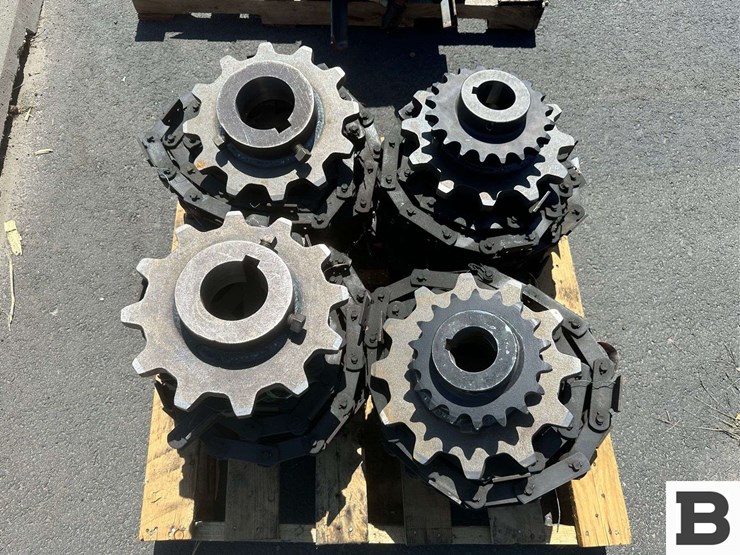 roller-chain-and-(4)-drive-sprockets-image-5