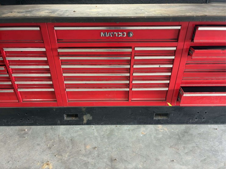 toolbox-w/-call-cabinets-image-3