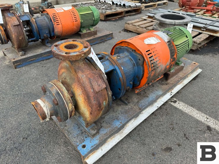 water-pump-with-motor-image-2