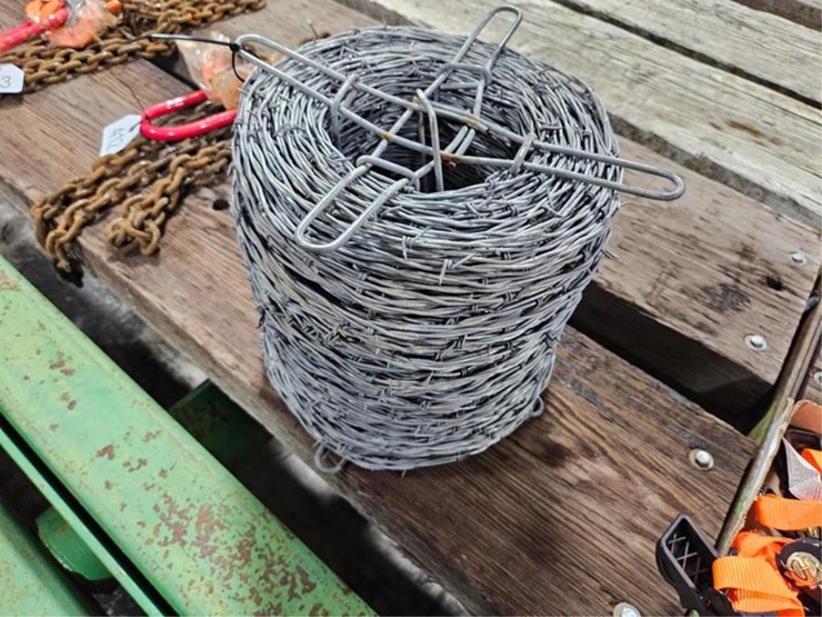 #371-•-roll-of-barb-wire-image-2