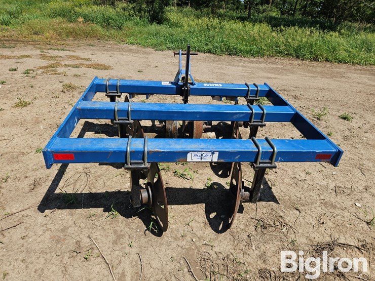 blu-jet-track-master-image-4