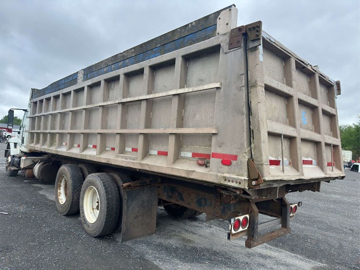 2006-international-workstar-7400-image-4