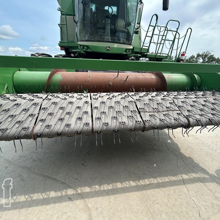 JOHN DEERE 912