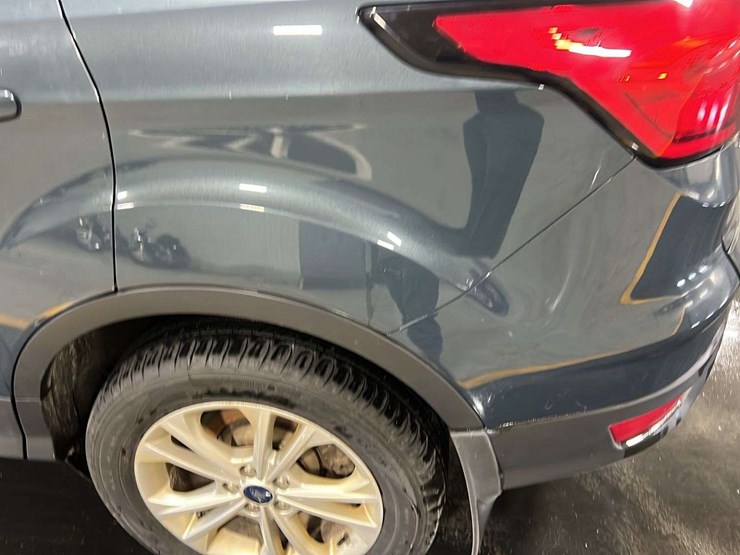 2019-ford-escape-image-31