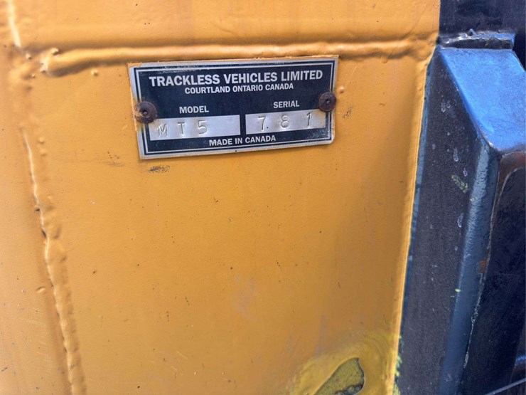 trackless-mt5-image-19