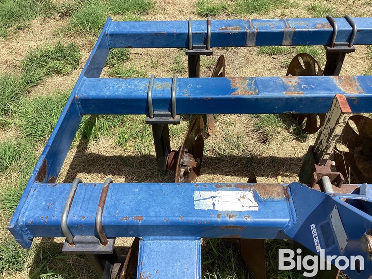 blu-jet-track-master-image-15