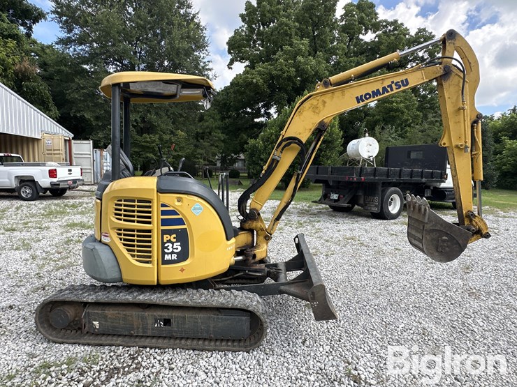 komatsu-pc35mr-3-image-4