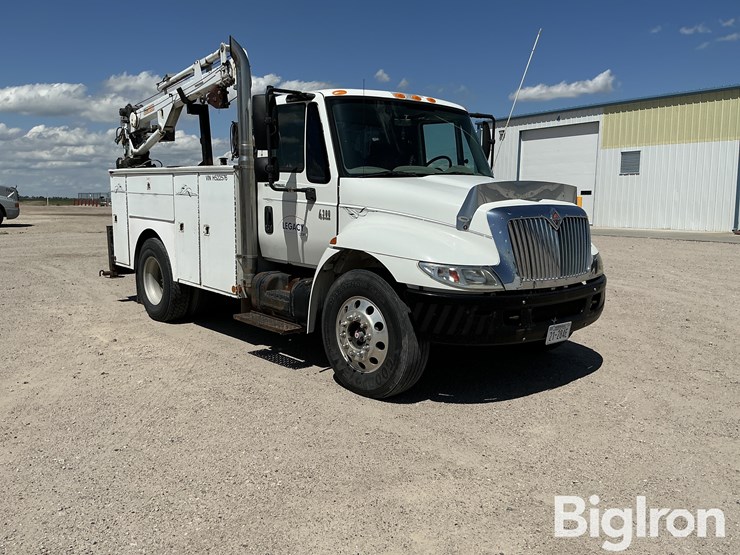 2002-international-durastar-4300-image-3