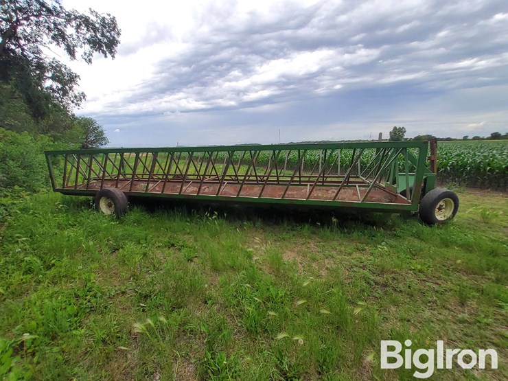 portable-bale-feeder-image-4