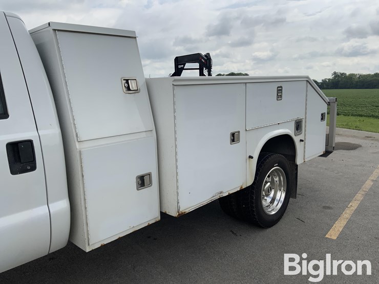 2016-ford-f550-xl-image-13
