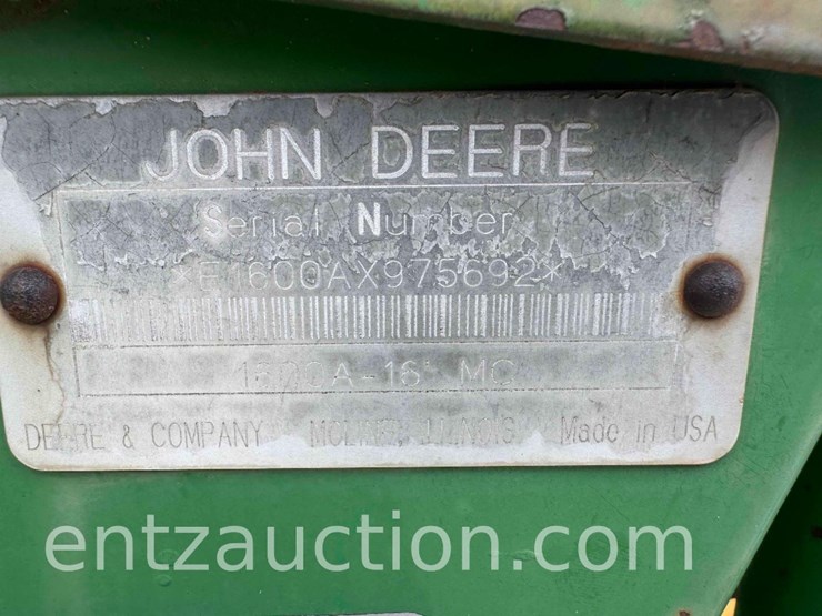 john-deere-160a-image-28