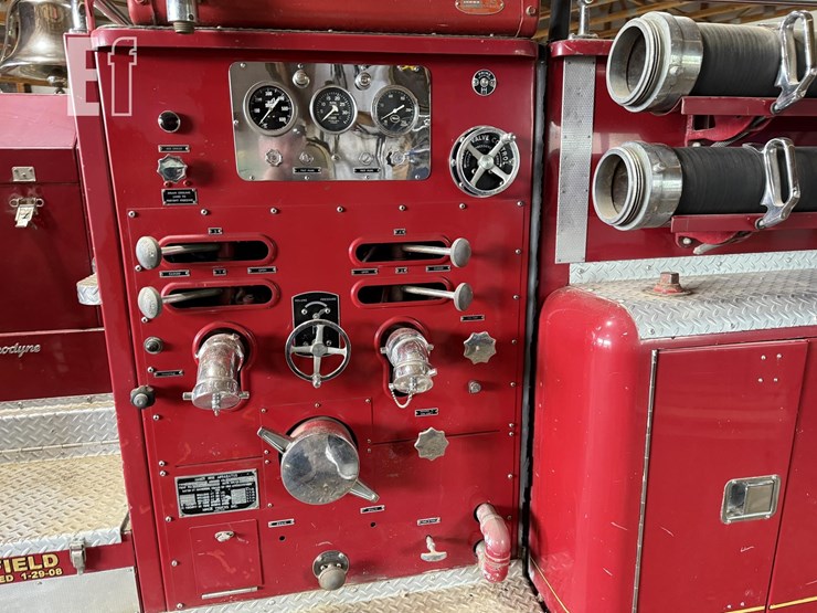 1959-mack-c954-31-image-17