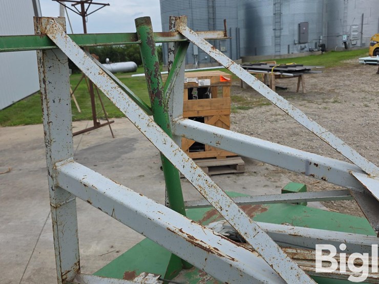 heavy-duty-bin-jacks-w/trailer-image-17