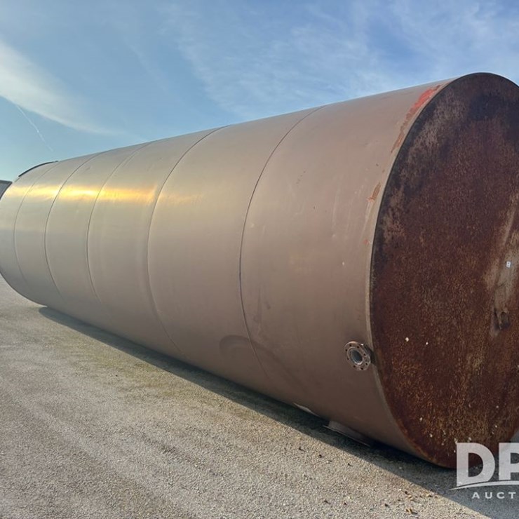 30,000 Gallon Tank (DR11910)