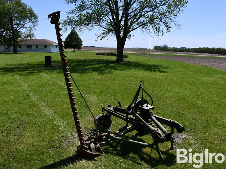john-deere-7-image-3