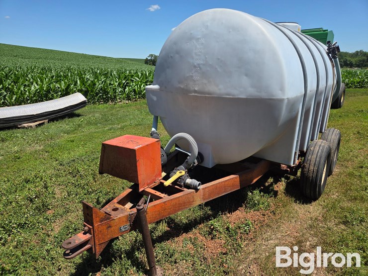 st1625-t/a-liquid-fertilizer-nurse-tank-trailer-image-1
