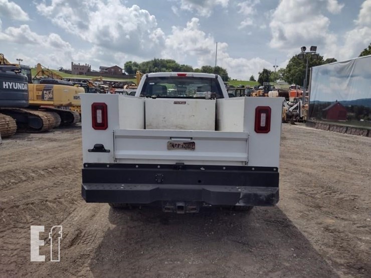 2019-ford-f350-image-4