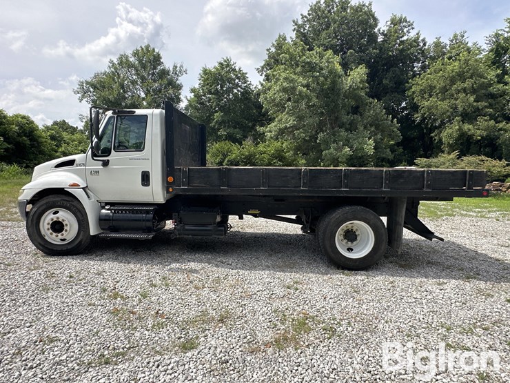 2006-international-durastar-4300-image-8